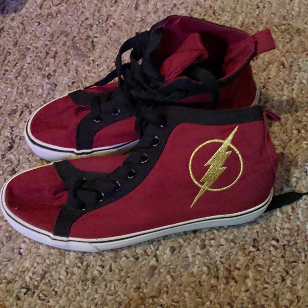 Flash hi top sneakers DC comic line